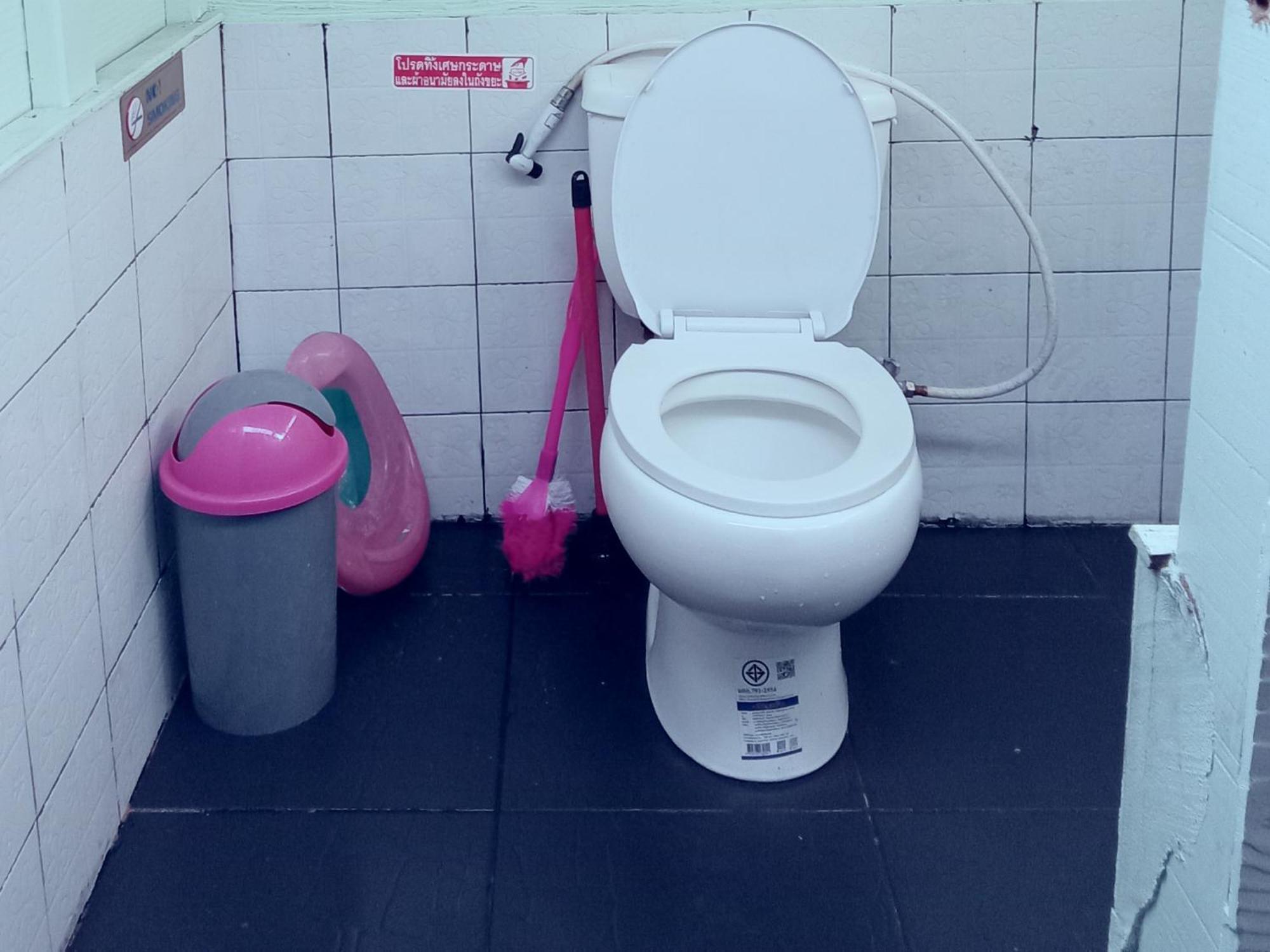Hotel Crazy Monkey Trat Esterno foto