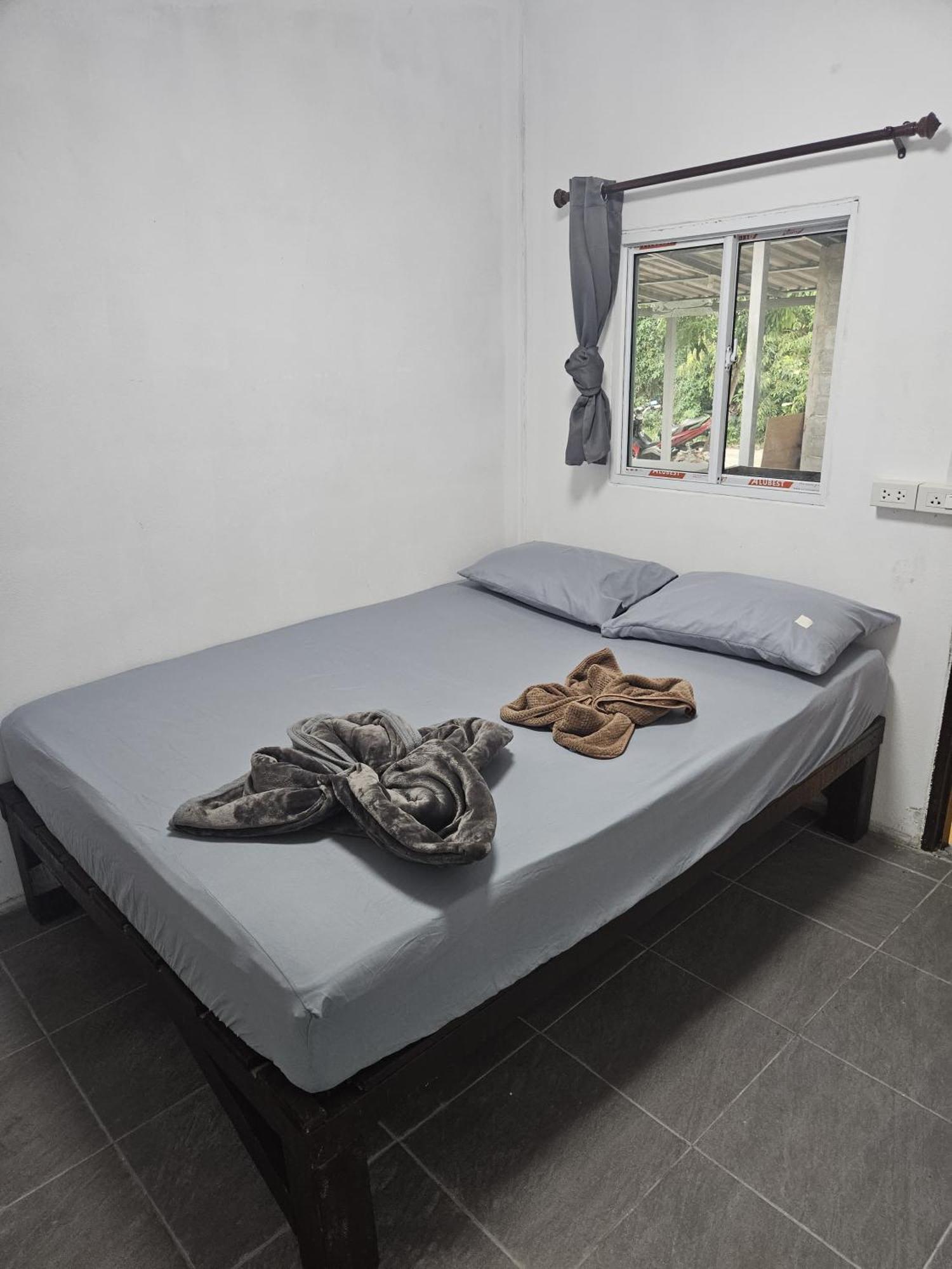 Hotel Crazy Monkey Trat Esterno foto