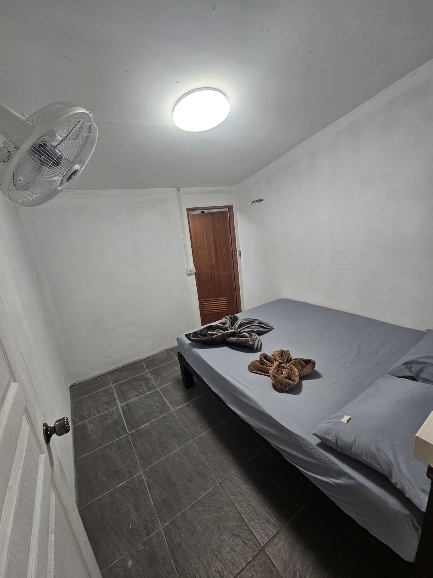 Hotel Crazy Monkey Trat Esterno foto